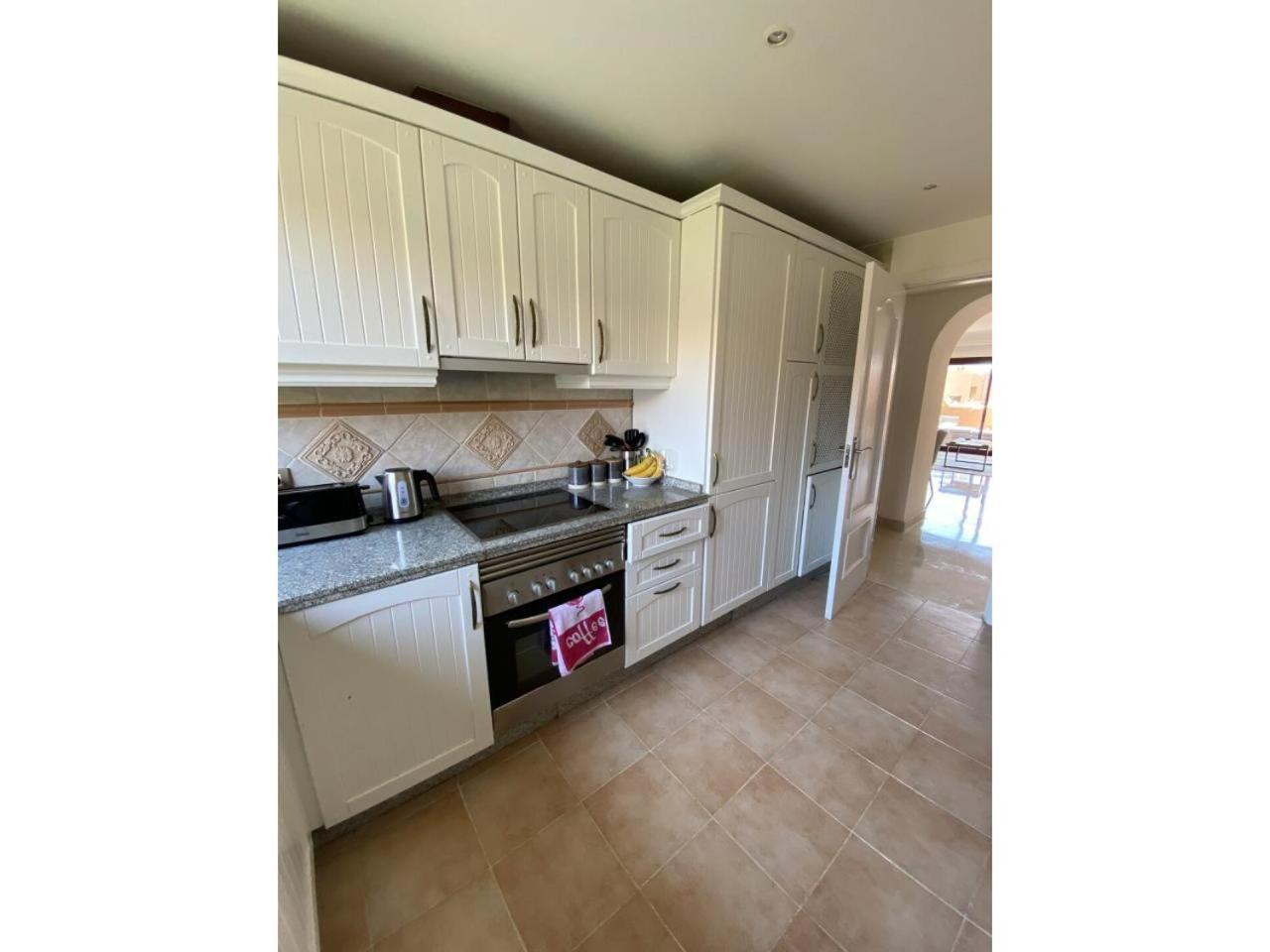 Jardines De Albahicin Apartment Marbella